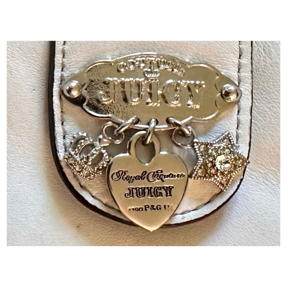 Vintage Juicy Couture White Leather Accordion Wallet with Heart and Crown Charms - Picture 4 of 8